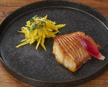 雾岛猪肉配清酒味噌烧烤